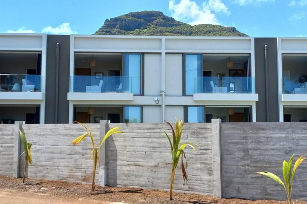 Bois Mapou Self Catering Apartments Unit 102 Riviere Noire Exterior photo