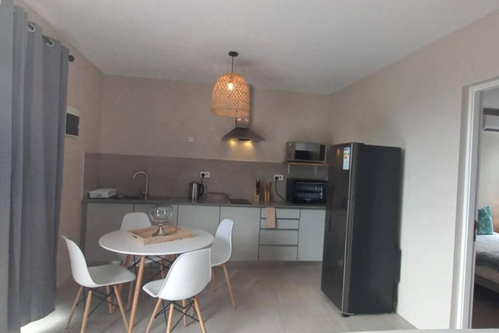 Bois Mapou Self Catering Apartments Unit 102 Riviere Noire Exterior photo